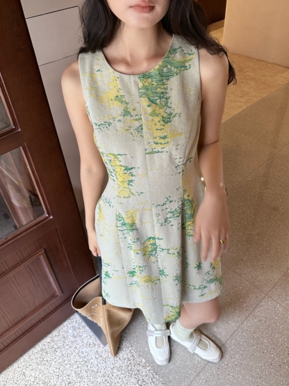 Jacquard Midi Dress 提花收腰连身裙