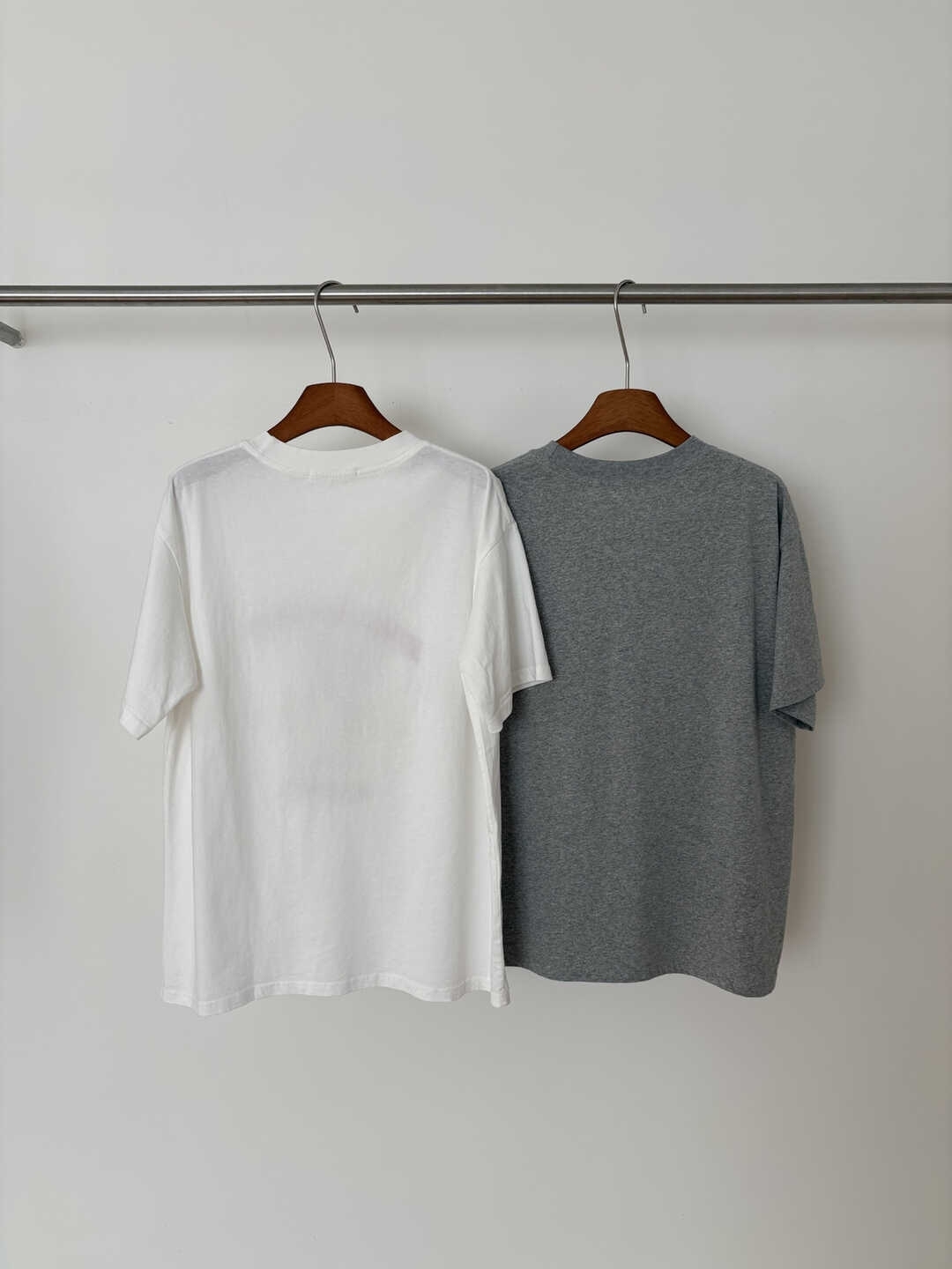 Skateboard Bear Print Oversized T-Shirt 滑板小熊✤ins小熊印花宽松T恤*2 Colors