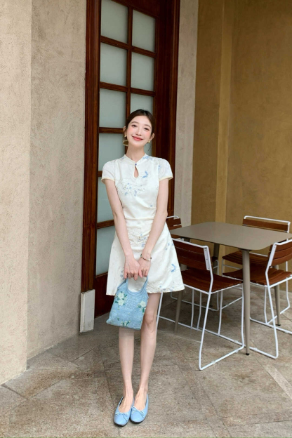 Elowen Embroidered Cheongsam气质温婉刺绣旗袍*2 Colors