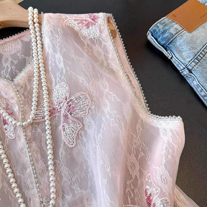 VELVÉ Butterfly Embroidered Sequin Mesh Vest 蝴蝶刺绣亮片网纱马甲3196 * 2 Colors