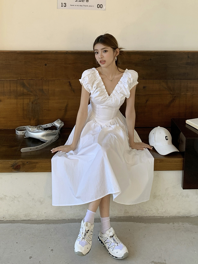 法式收腰连衣裙 French-style waist-cinching dress for women