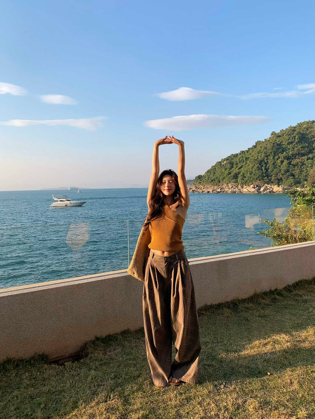 Spicy Girl Off-Shoulder Stretch Knit Tank Top 辣妹斜肩弹力针织背心* 9 Colors