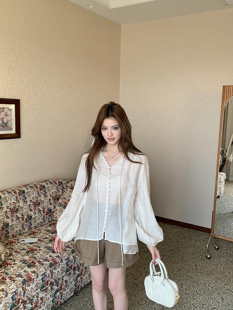 Senna V-Tie Blouse 仙气飘带V领衬衫