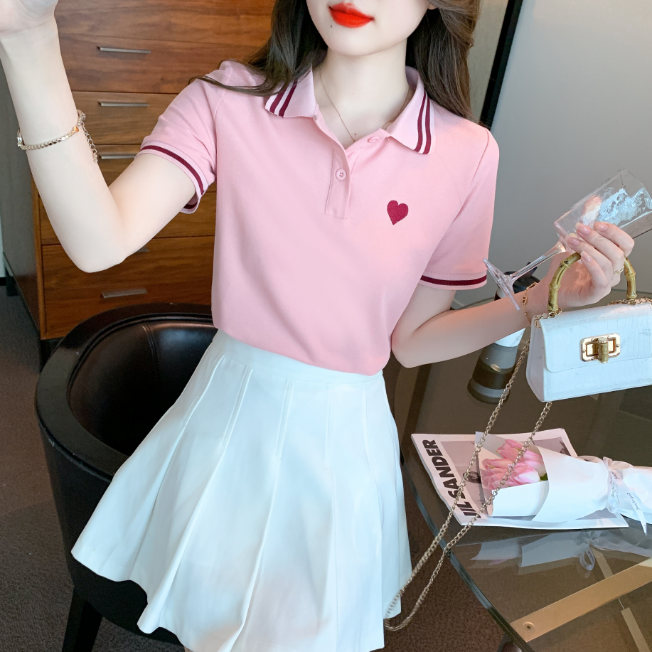 Heart Charm Polo Collar T-Shirt 甜美风~POLO领爱心刺绣T恤