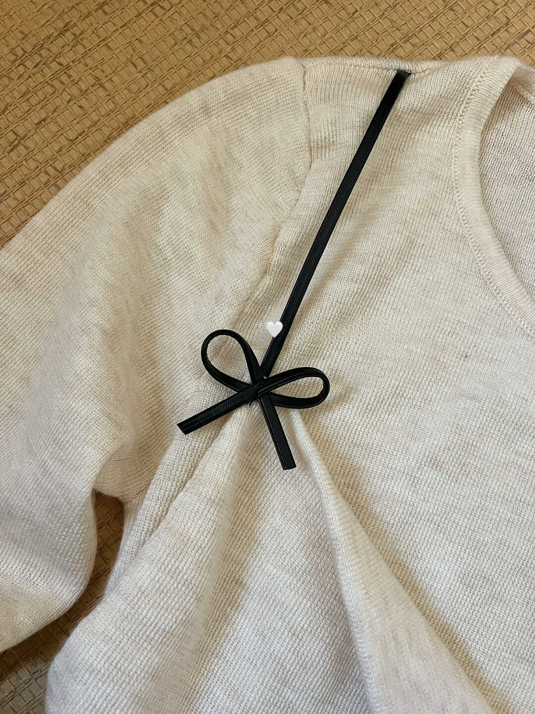 Sweet Bow Faux Two-Piece Knit Top 氧气甜美感~立刻入坑甜美蝴蝶结吊带假两件针织衫*7 Colors