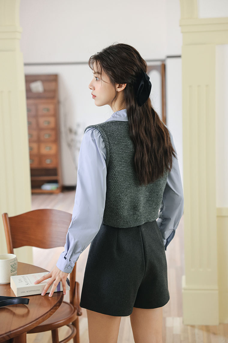 Khale Faux Two-piece Vest & Blouse 假两件马甲拼接衬衫