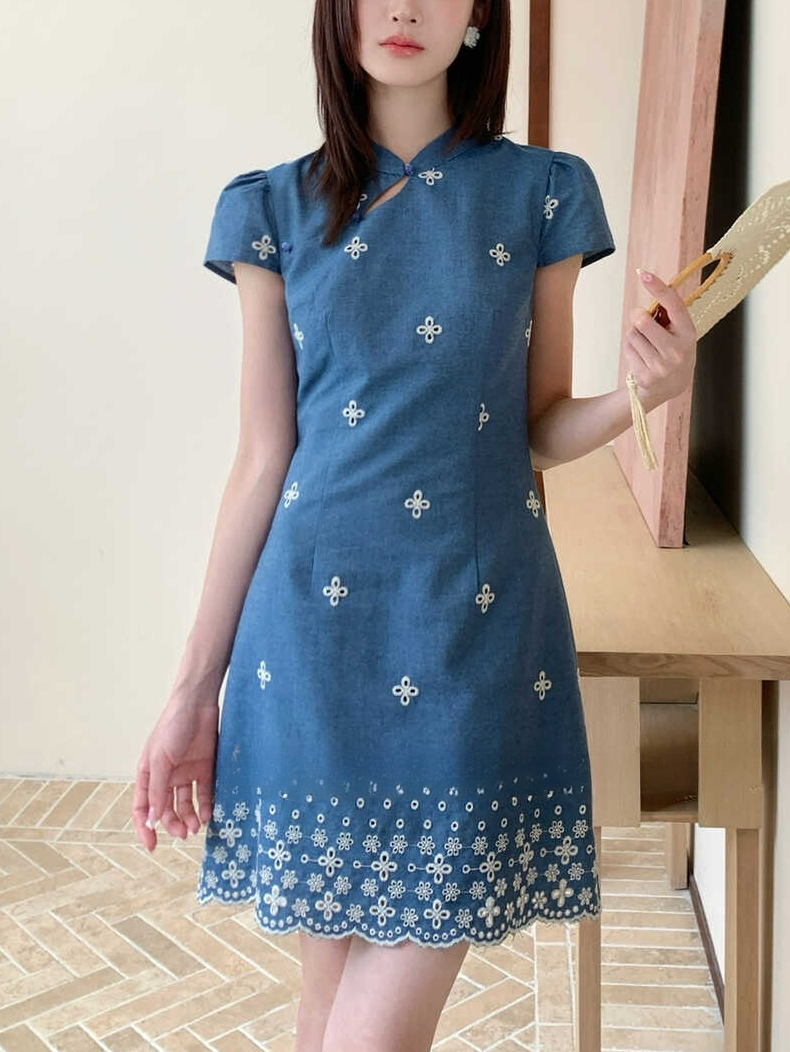 New Chinese Style Embroidered Improved Cheongsam Dress