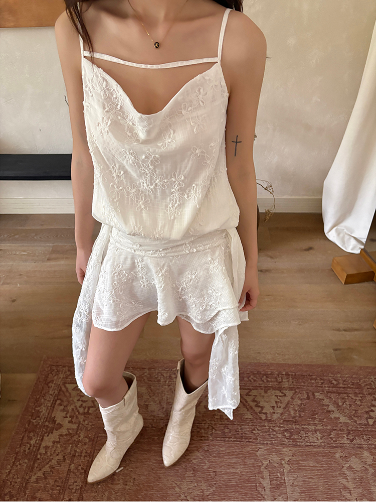 ATELIA Asymmetrical Ribbon Strap Dress 吊带不规则飘带连衣裙