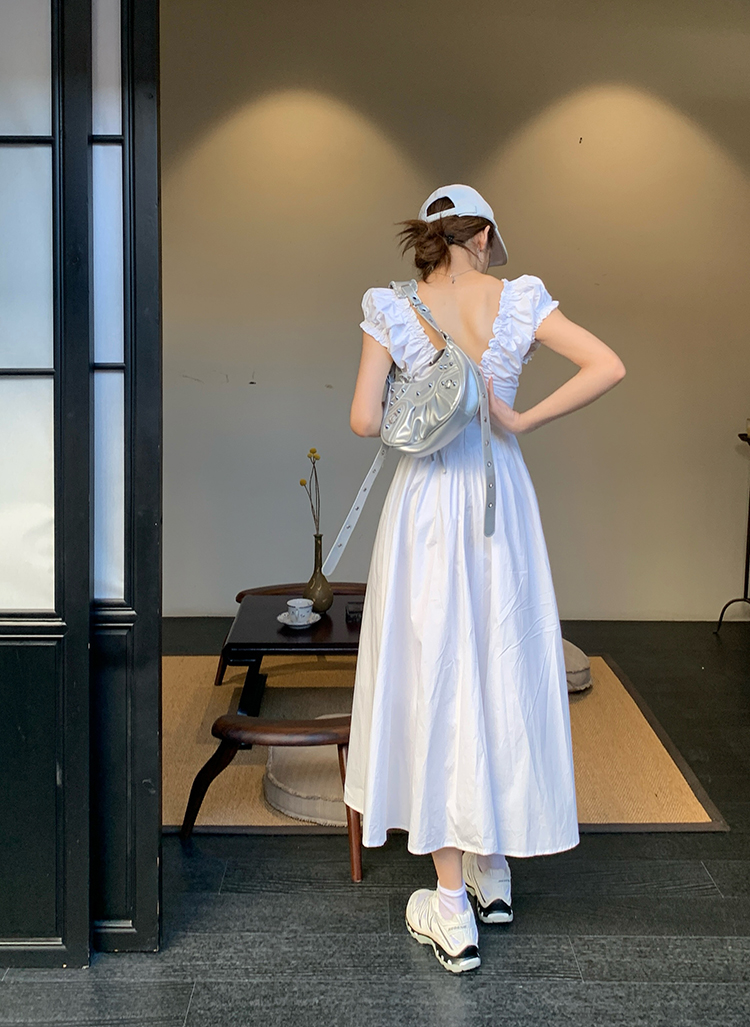 法式收腰连衣裙 French-style waist-cinching dress for women