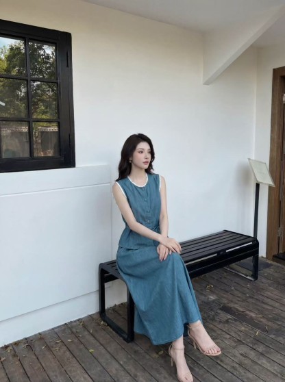 Sweet Lace Denim Maxi Skirt Two-Piece Set 甜美减龄蕾丝牛仔长裙两件套*2 Colors