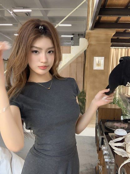 Real Shot 2025 Spring Summer New Loose Casual Solid Color Top Short Sleeve Skirt Long Skirt Women's Two-Piece Set