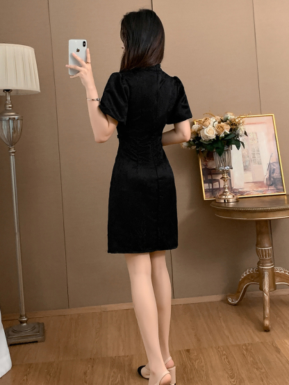 盘扣提花连身裙*2 Colors