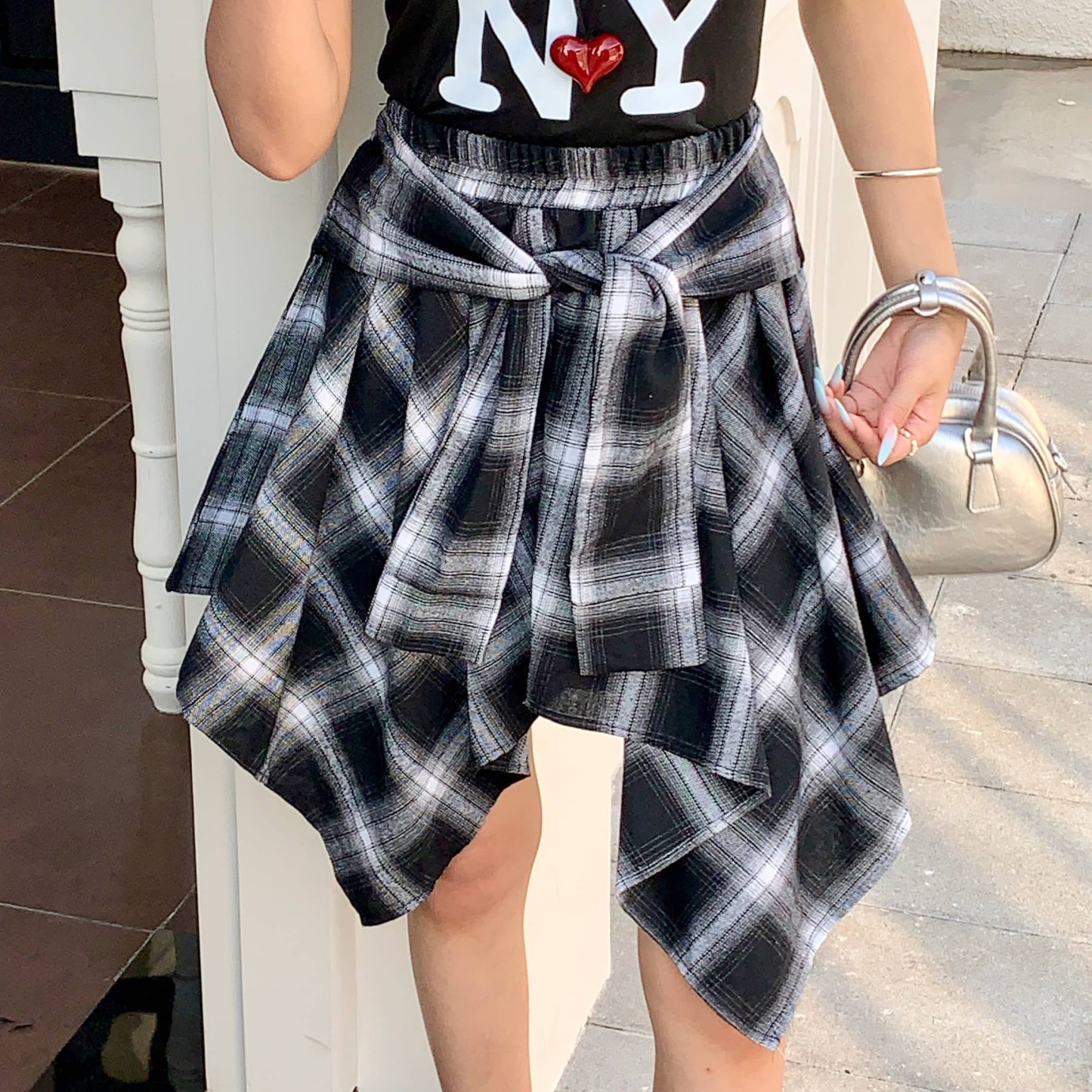 Plaid Ribbon-Tie Asymmetrical Skirt 不规则绑带格纹短裙*4 Colors