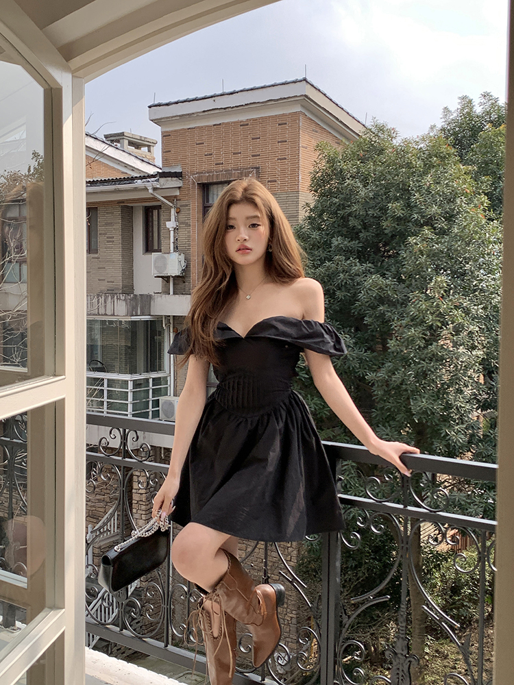 一字肩气质初恋蓬蓬短裙*2 Colors