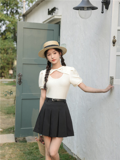 Knot Puff Sleeve T-shirt 纽结泡泡袖T恤 * 3 Colors