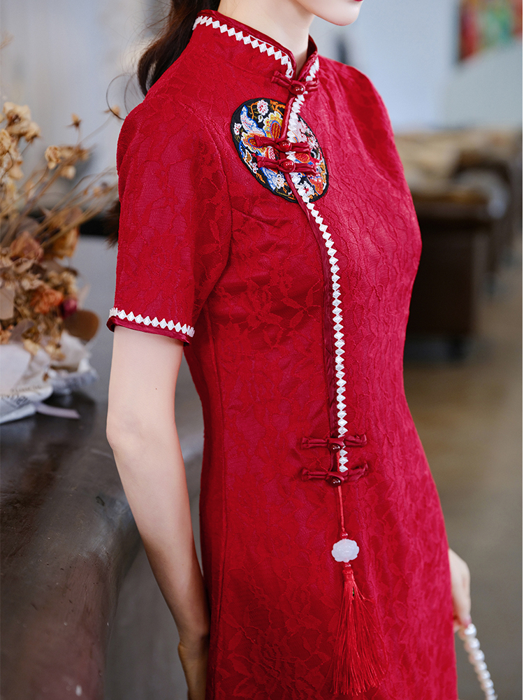 Glamorous Red Lace Dress with Embroidery 红色刺绣蕾丝连衣裙✱大码✱