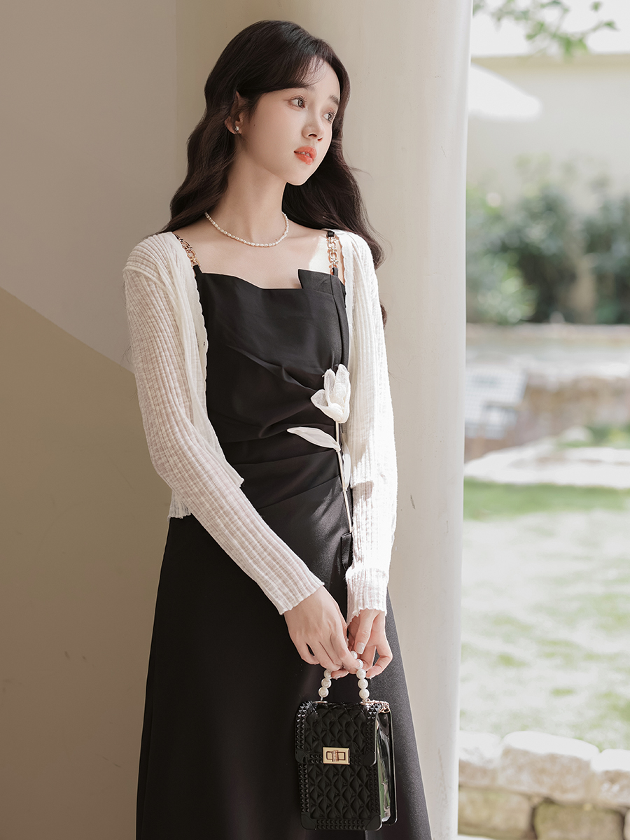 Yunyi Flower Language Black Camisole Dress 2024 New Women's Summer French Style Design Suit 40