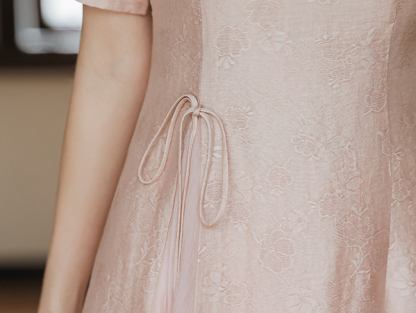 Pink Luster Dress 粉贝柔光中式连身裙