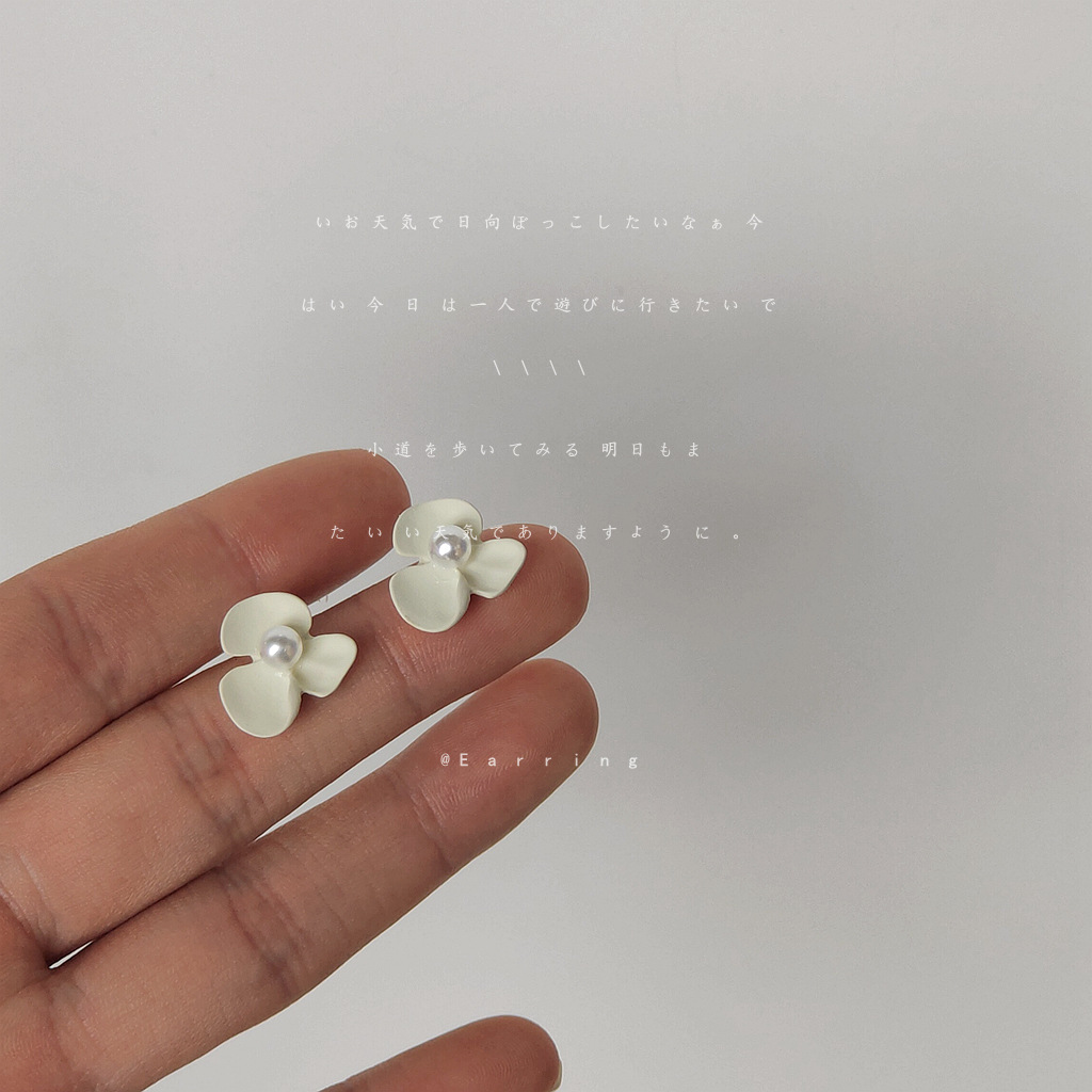 Pearl Bloom Earrings 珍珠花朵925银针耳环