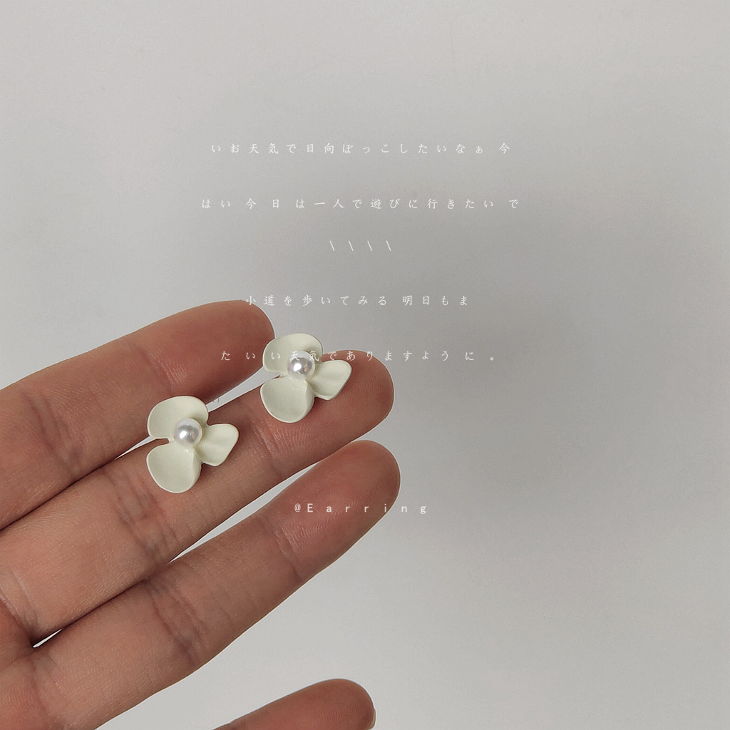 Pearl Bloom Earrings 珍珠花朵925银针耳环