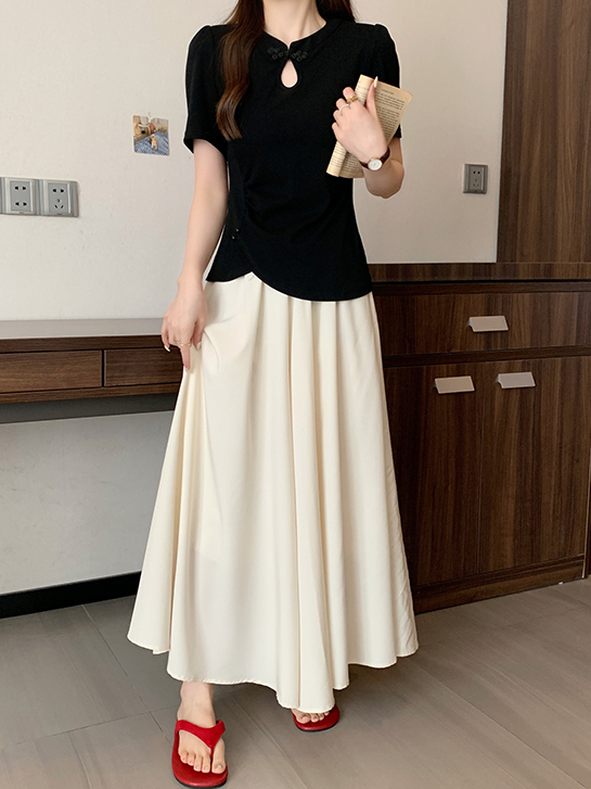 新中式镂空盘扣短袖T恤 New Chinese Style Hollow Out Button Short Sleeve T-Shirt