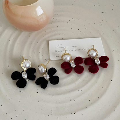 Velvet Bow Pearl Earrings 植绒蝴蝶结珍珠耳环*2色