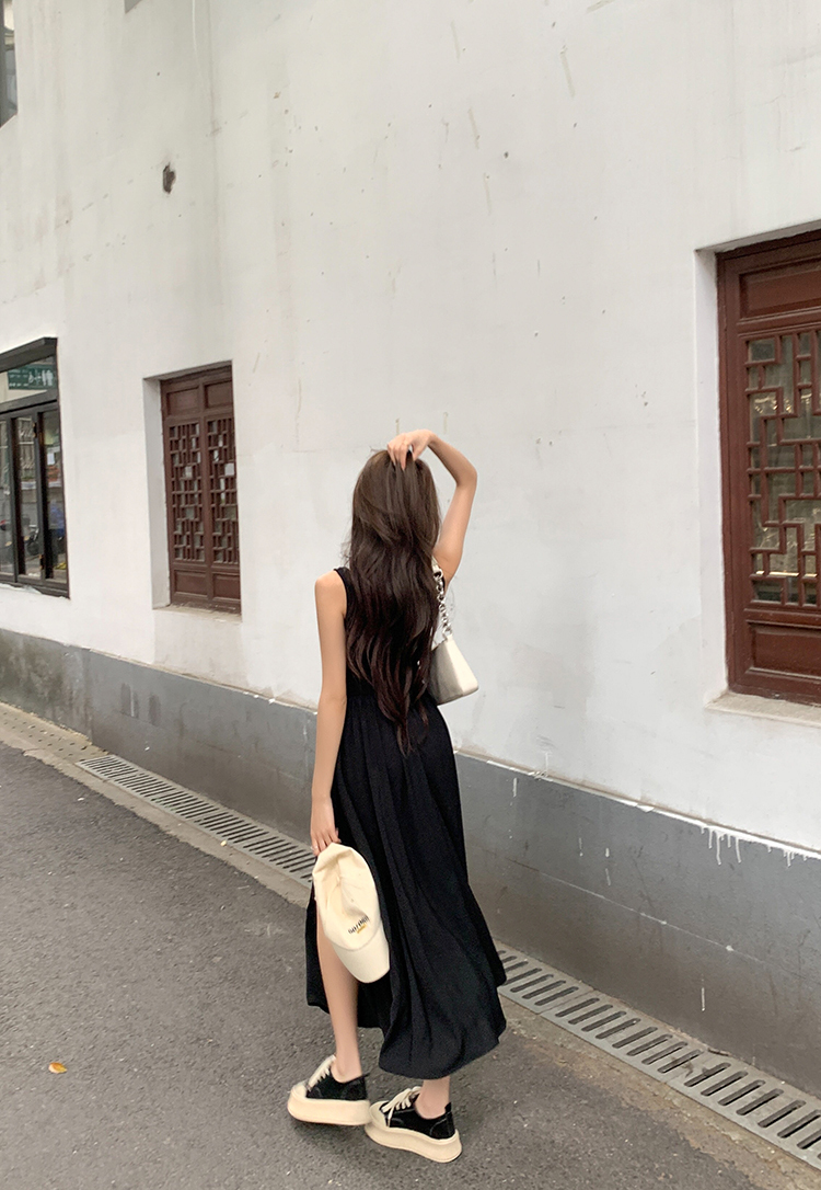 Slit Cut Vest Dress  挖空背心开叉连衣裙