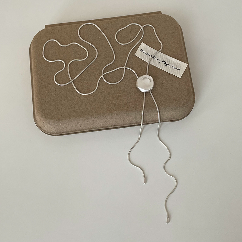 Simple Niche Geometric round Triangle Pull-out Long Necklace for Women Ins Temperament Wild Necklace Sweater Chain