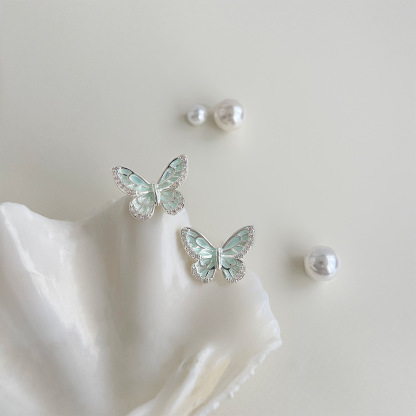 Green Enamel Butterfly Earrings 薄荷曼波绿蝴蝶耳钉