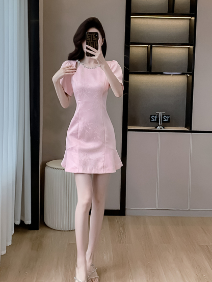 2024 Summer New Dress Slim-Fit Slimming High-End Exquisite Midi Dress for Women