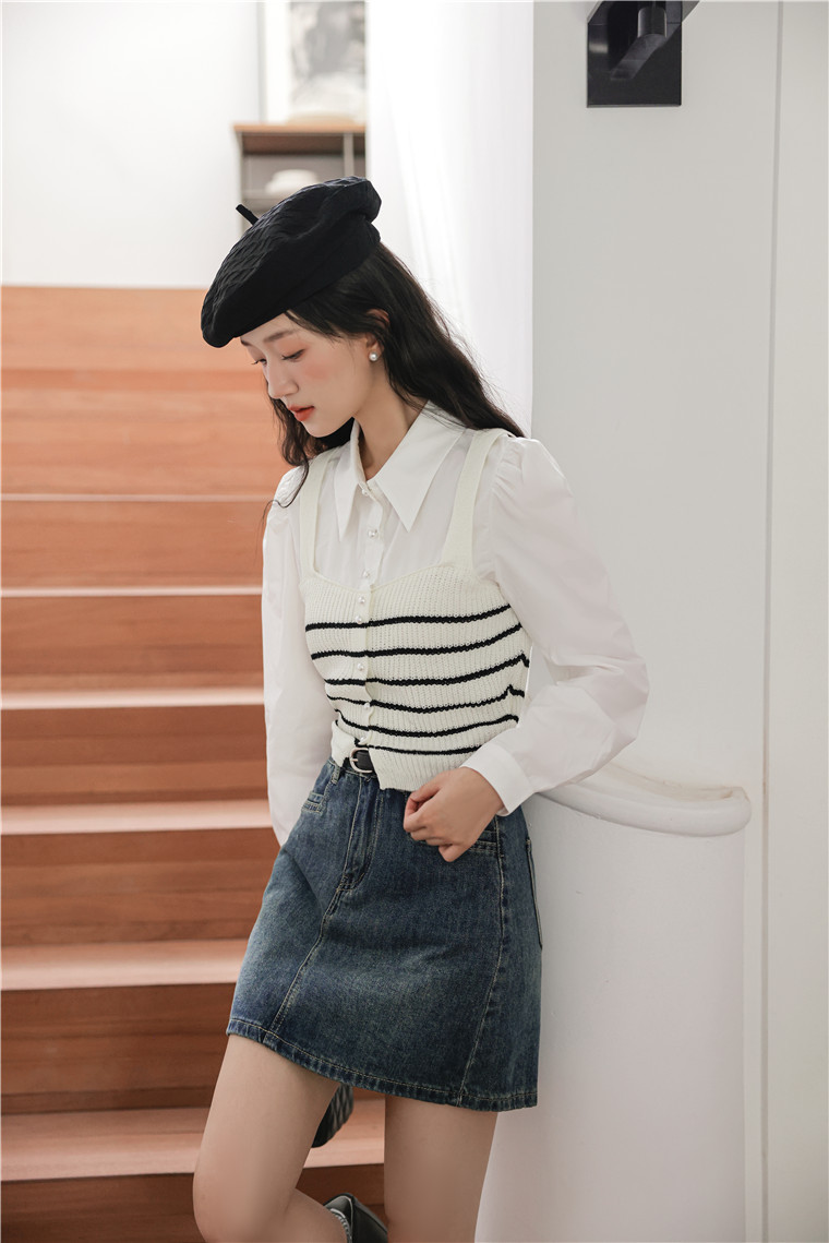 Stripes Knitted Vest Fake Two-Piece Top学院风~条纹针织背心假两件上衣* 2 Colors