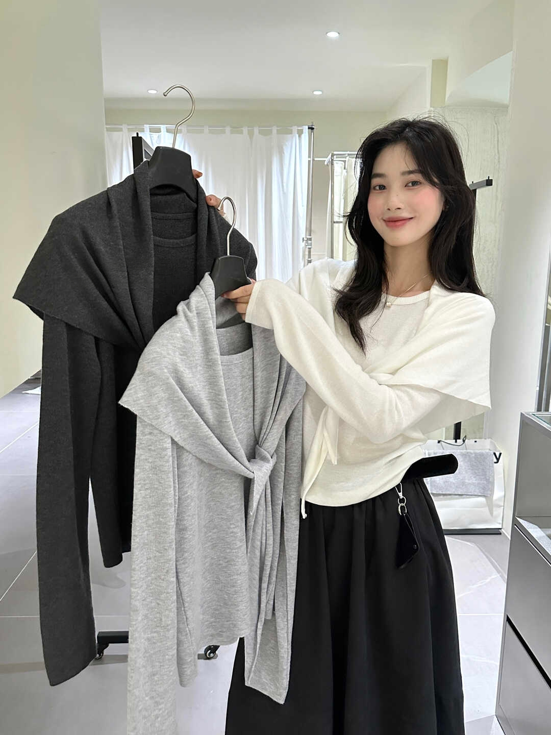  Classic Knit Top with Shawl 气质圆领针织配披肩*4 Colors