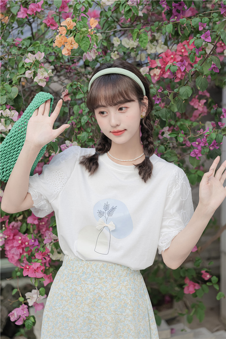 Floral Patterned Puff Sleeve Tee 植物印花泡泡袖T恤*2 Colors