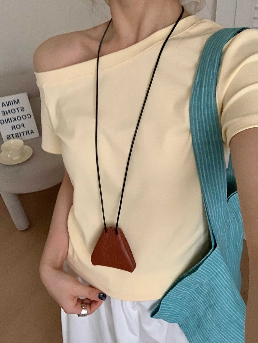 One-Shoulder Slim Fit T-Shirt 有点小特别▪斜肩修身短袖T恤*6 Colors