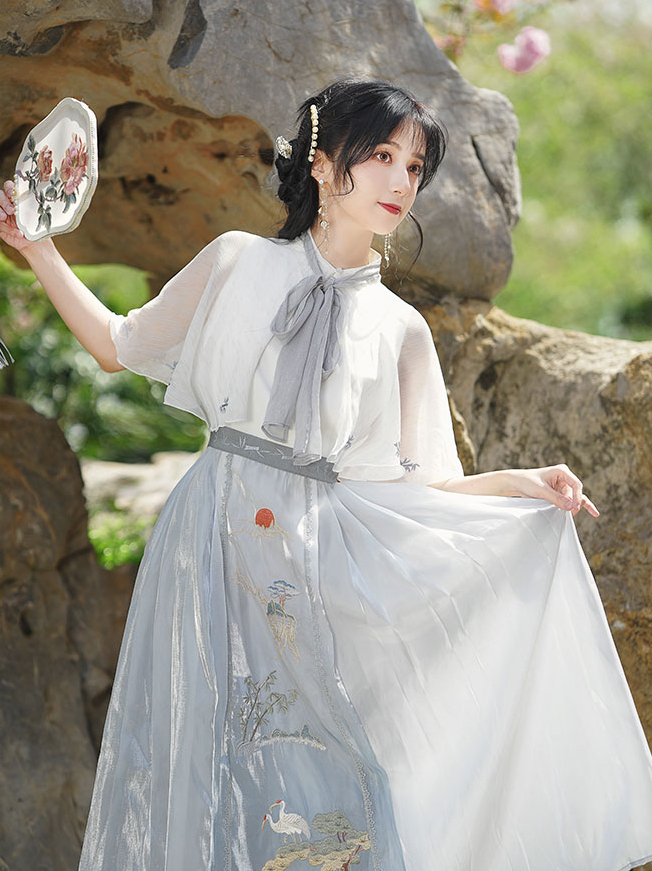 Celia Embroidered Dress with Shawl ✱大码✱汉元素绣花连衣裙+小披肩两件套