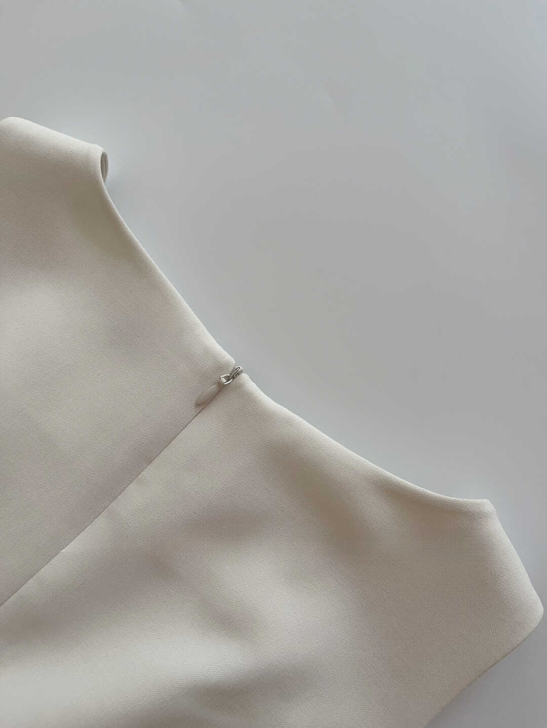 Avenna Round Neck Waist Dress 纯色圆领收腰连身裙*7 Colors