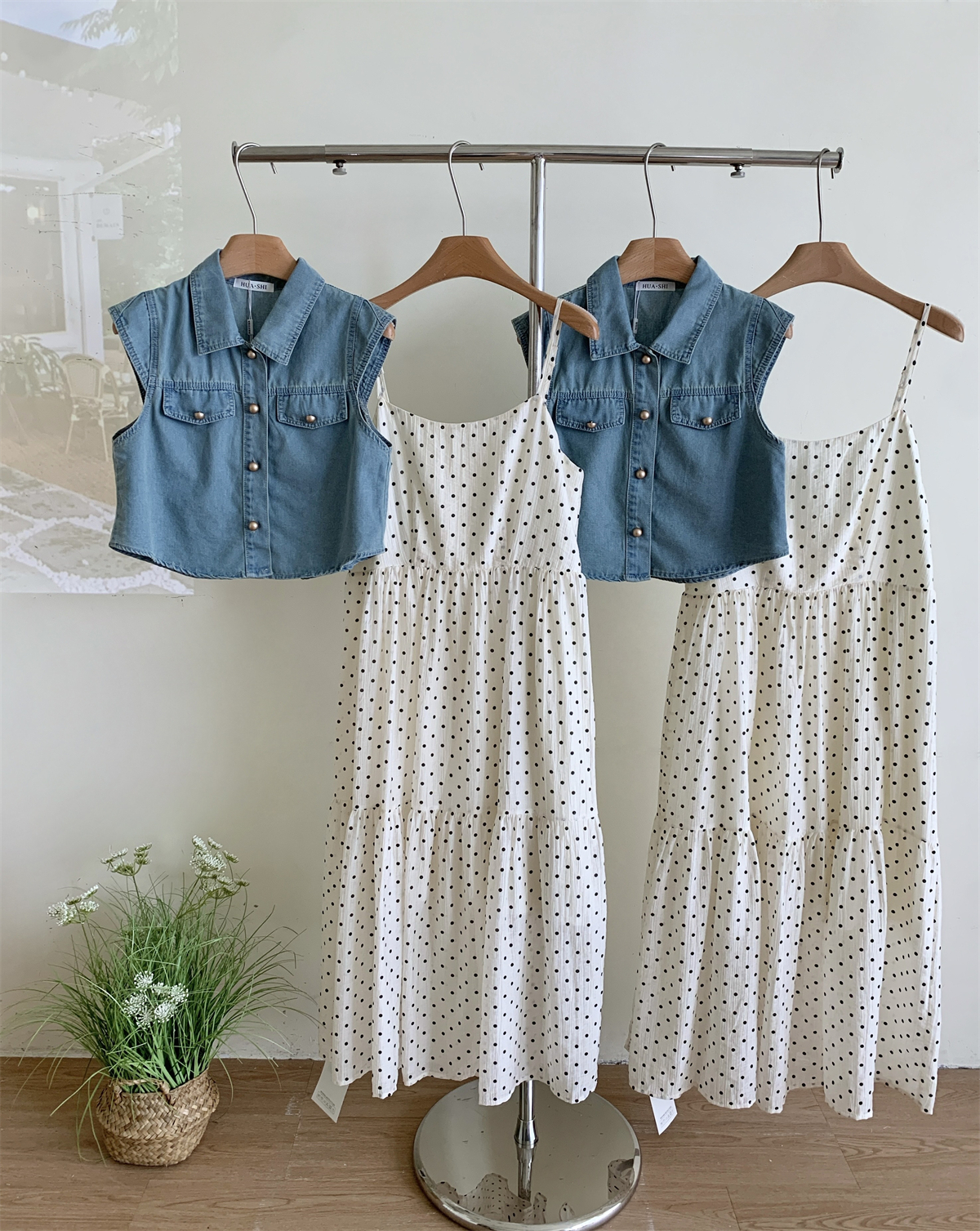 Retro Denim Blouse with Slip Dress复古牛仔衬衫吊带连衣裙两件套