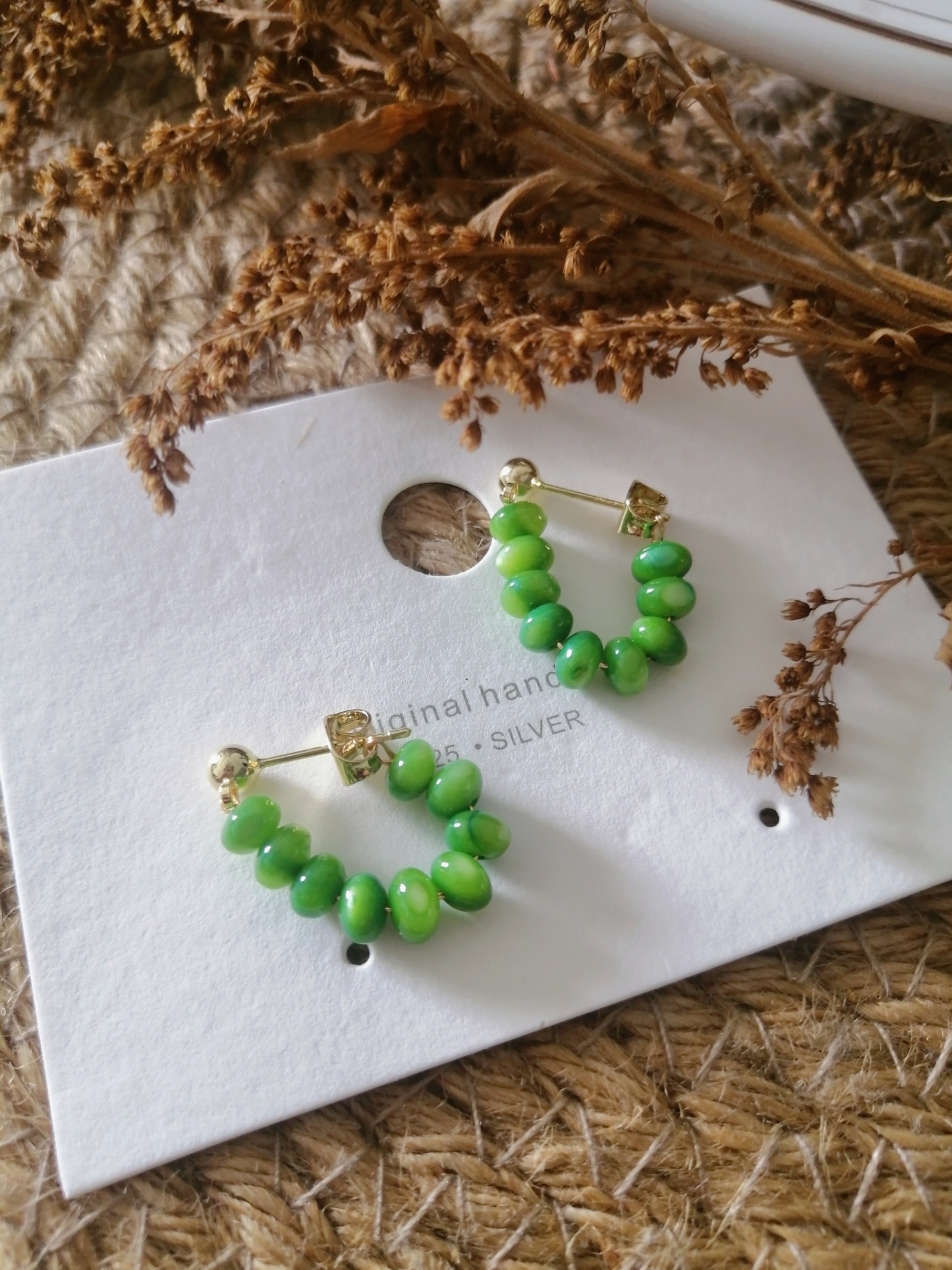 Emerald Cat's Eye Earrings 绿色猫眼石耳环