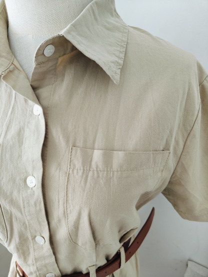 卡其色连身裙~送腰带~Size S 腰围可以到80cm