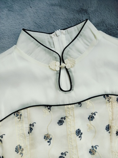 盘扣立领泡泡袖连衣裙 M Size 