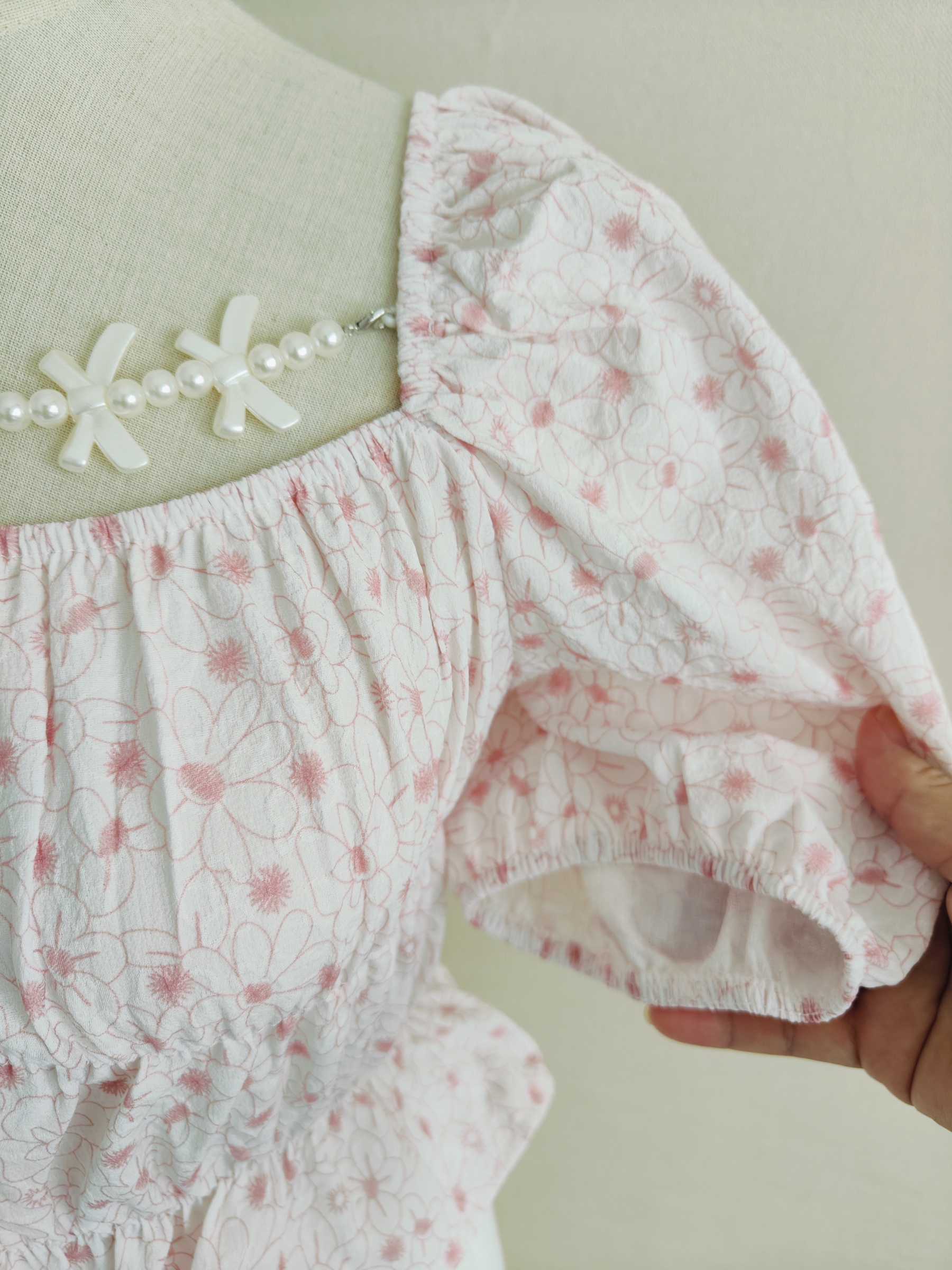  Pearl Chain Pink Floral Crop Top 珍珠链条粉色碎花短款上衣