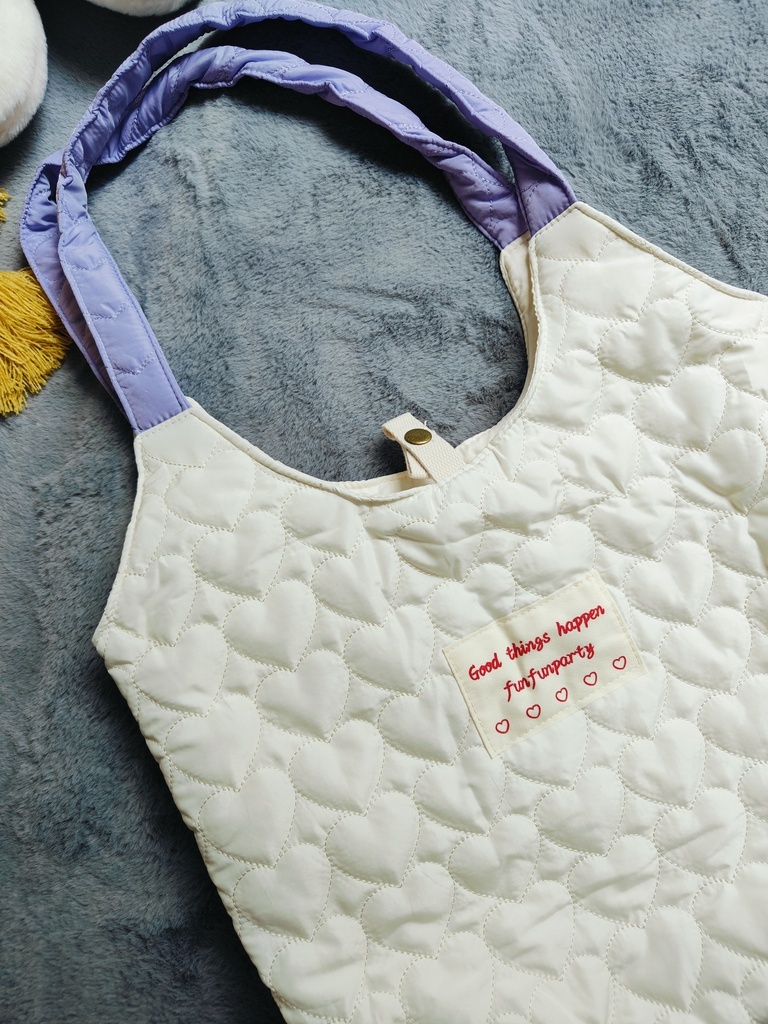 Creamy Quilted Heart Design Canvas Bag 奶油风爱心绗缝大容量学生包*3Colors
