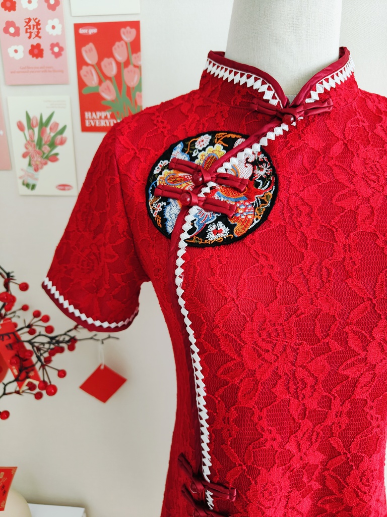 Glamorous Red Lace Dress with Embroidery 红色刺绣蕾丝连衣裙✱大码✱