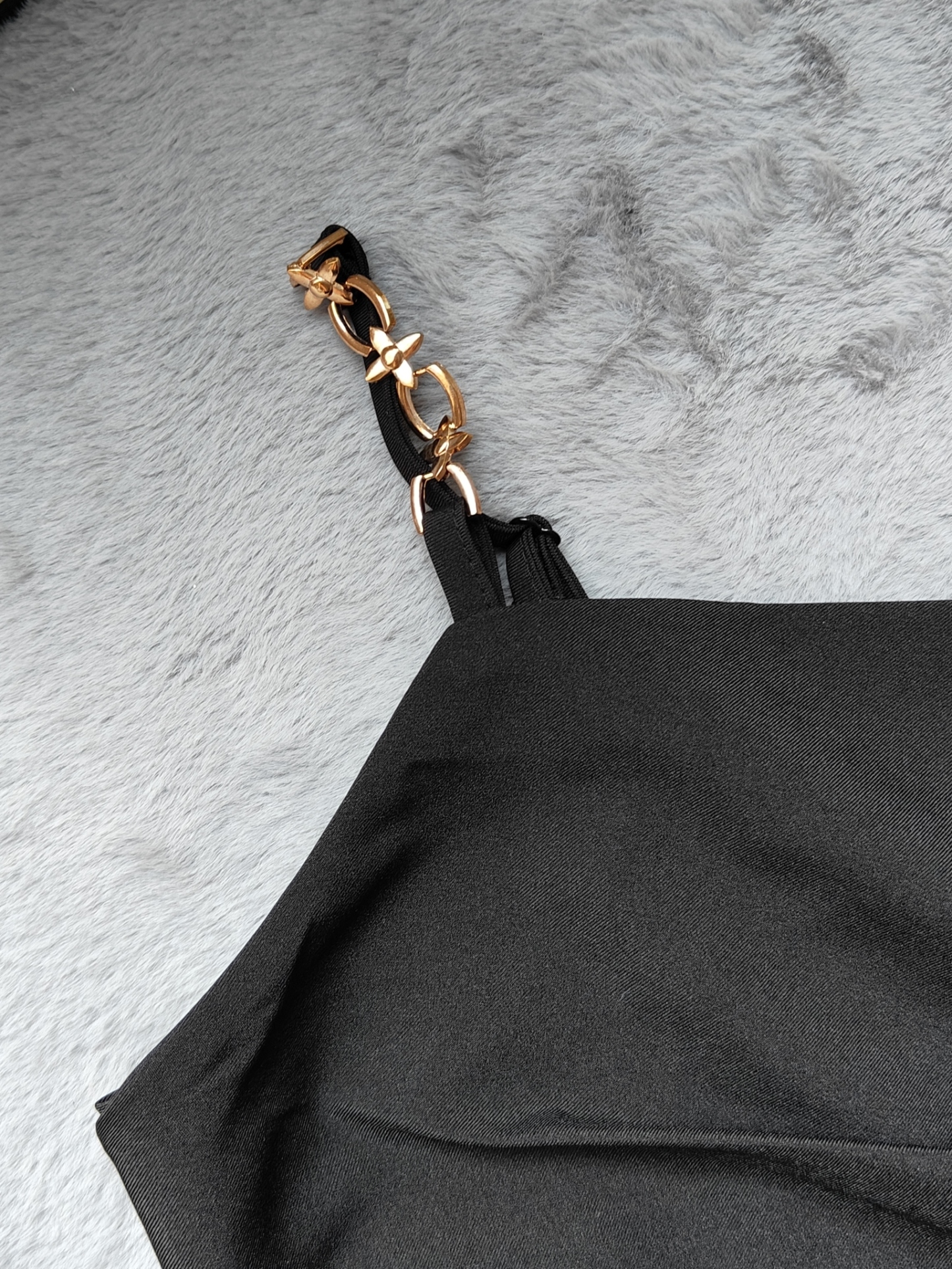 Black Elegance Dress with Soft White Cardigan Set 云意花语黑色连衣裙+白色开衫