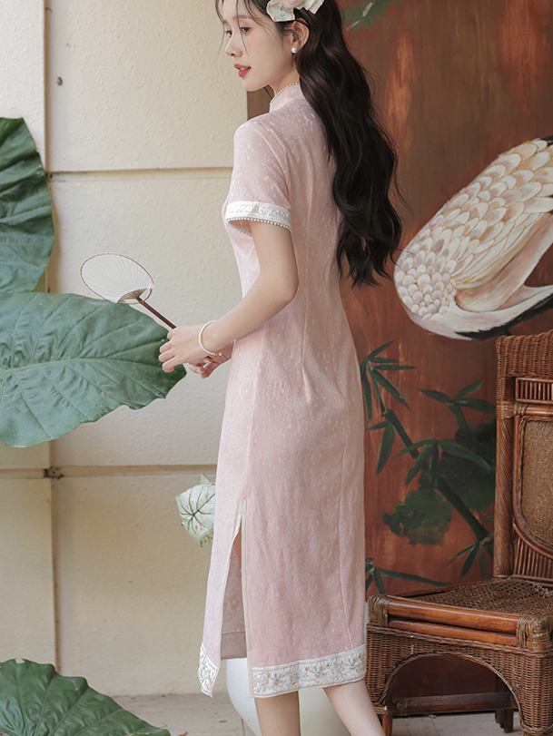 暮晚尘香刺绣边长款旗袍