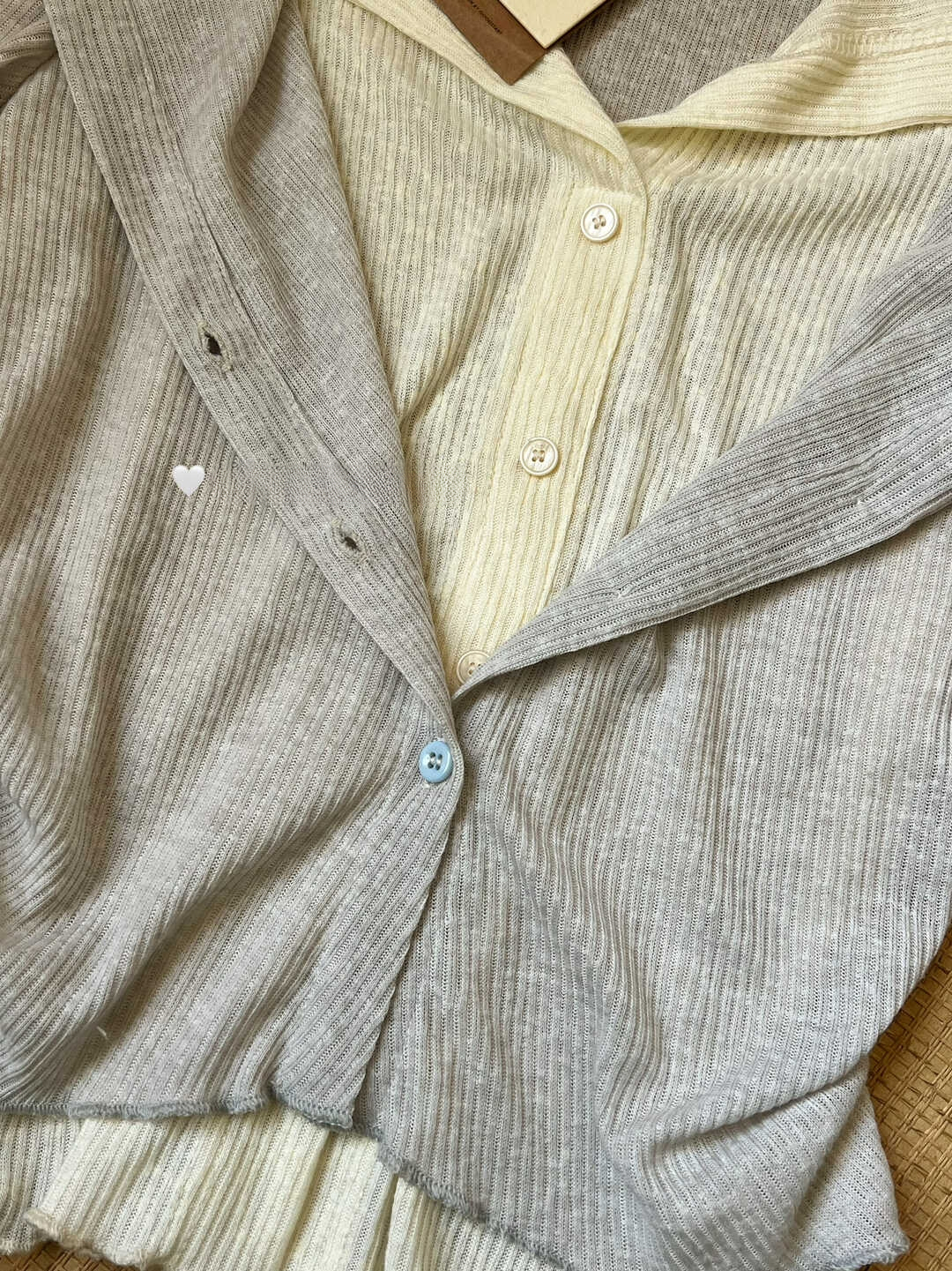 Korean Style Colorblock Faux Two-Piece Casual Top 韩系百搭撞色假两件休闲上衣*6 Colors