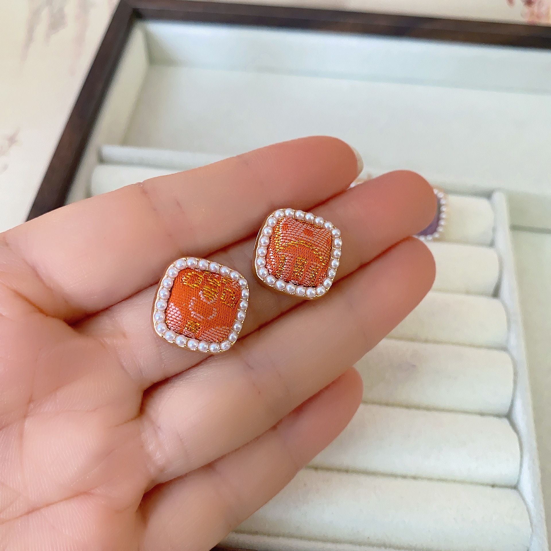 Square Song Brocade Earrings for Women with Pearls, 925 Silver Stud Earrings, Vintage Style Accessories, New Chinese Style Finished Product in Stock