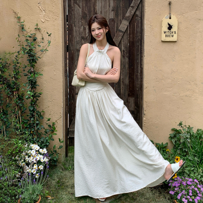 SIGNATURE Striped Tie-Back Dress 露背绑带条纹连衣裙