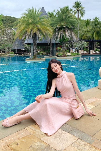 Glazed Texture Halter Neck Jumpsuit