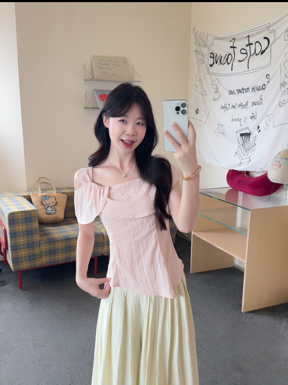 RINA Ruffle Off-Shoulder Tee 荷叶边露肩上衣*4 Colors